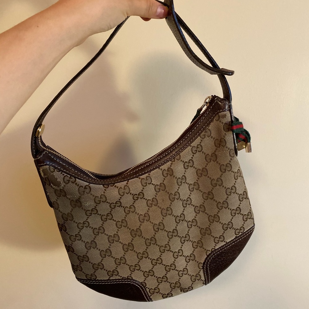 Vintage Gucci shoulder bag